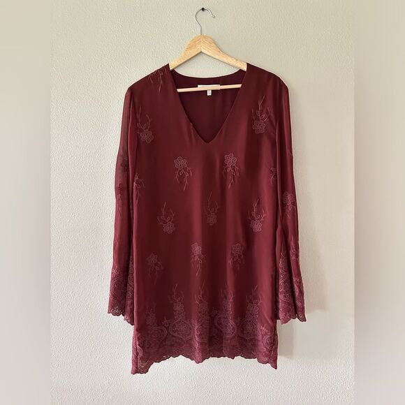 WAYF Halifax Embroidered Bell Sleeve Dress Burgundy Red Size M - Picture 5 of 8